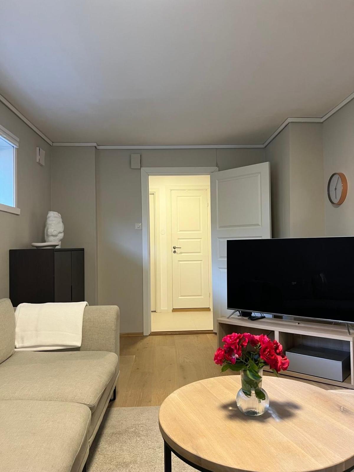 Beautiful And Cosy Apartment Kristiansand Bagian luar foto